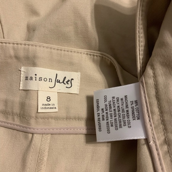 Beautiful khaki shorts!! - Picture 3 of 4